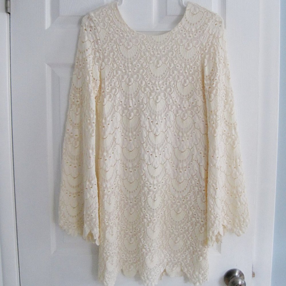 Nightcap Ivory Cream Lace Mini Dress Deep V Back Ecru Long Sleeves XS NWT